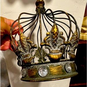 Beautiful crown